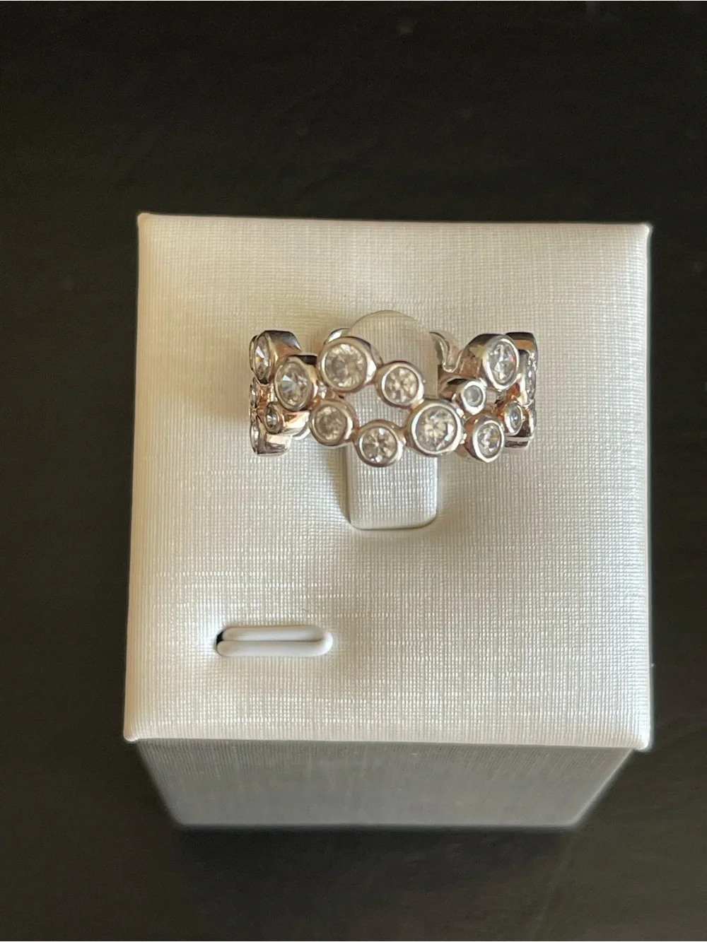 925 sterling Silver Cubic Zirconia Bubble Band Ring .